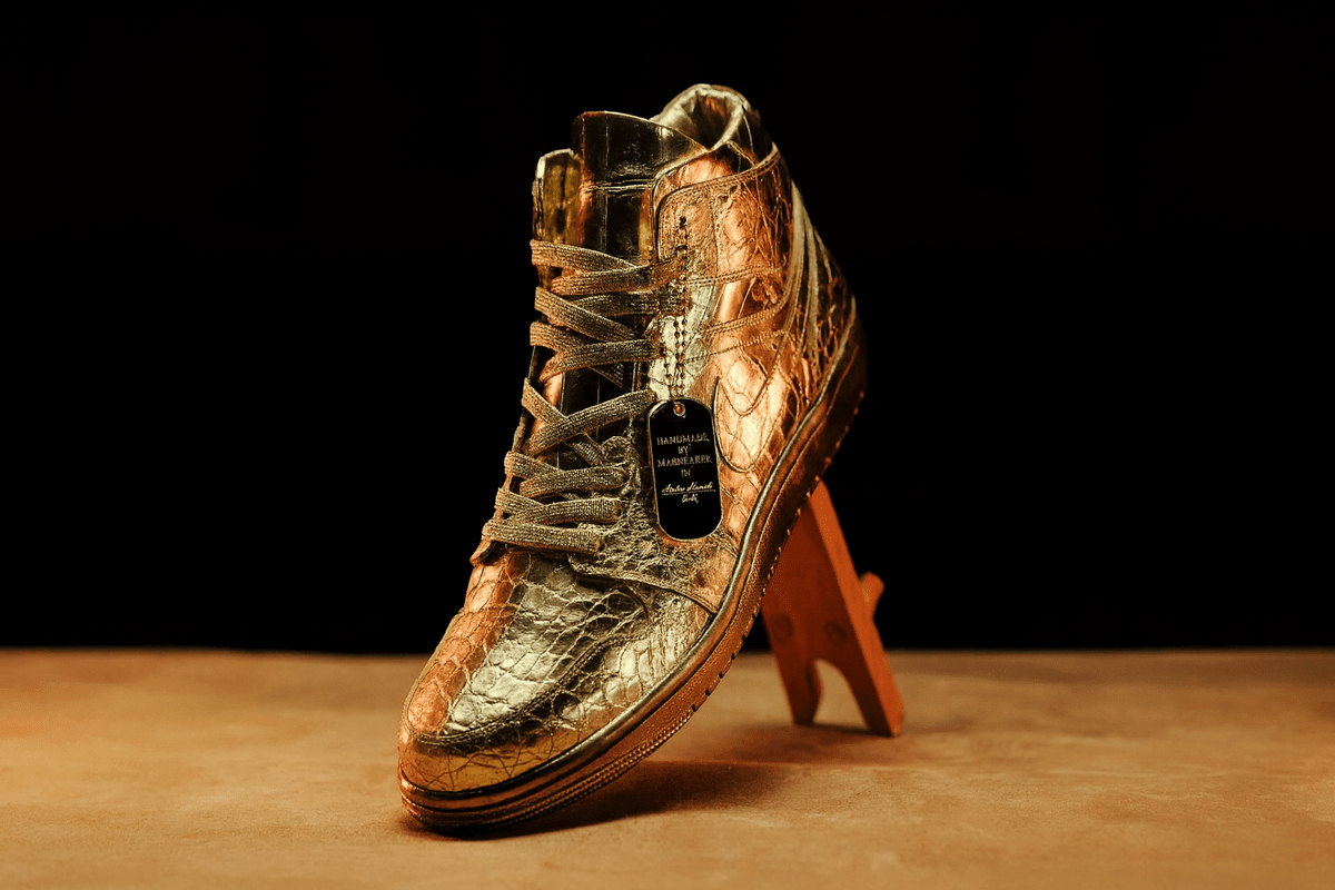 Goldener Sneaker - Maßanfertigung für Damen und Herren